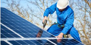 Installation Maintenance Panneaux Solaires Photovoltaïques à Lantilly